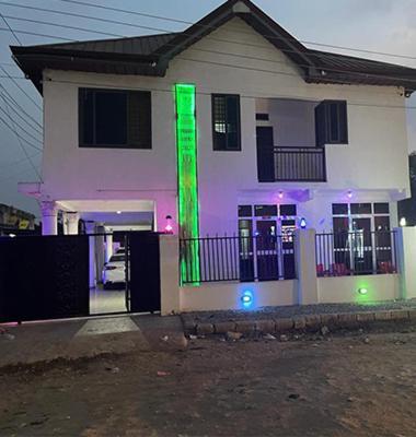 Ohene David Guest House Amanfro Bagian luar foto