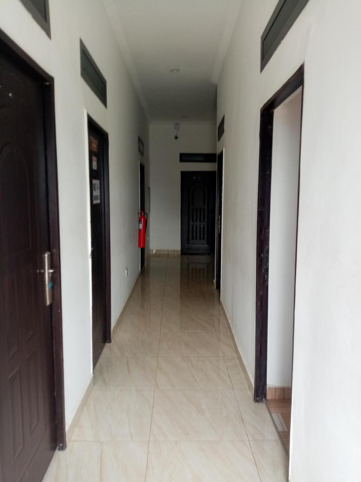 Ohene David Guest House Amanfro Bagian luar foto